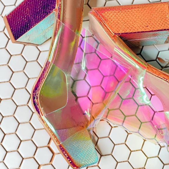 Iridescent Chunky Heel! - Picture 4 of 5